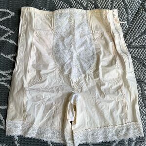 Vintage Young Smoothie High Waist Panty Girdle 5780 sz 38 Beige Satin Stretchy